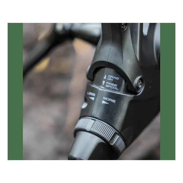 Avid Carp Carrete Revolve 12000FS - Imagen 5