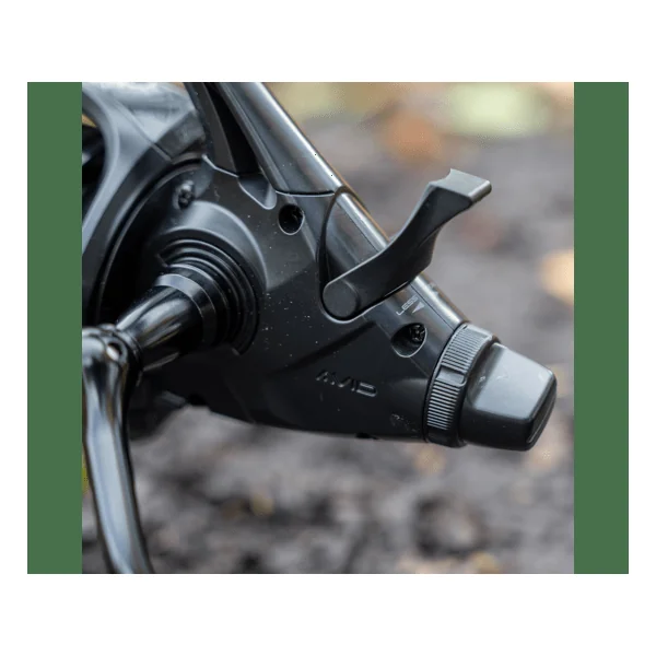 Avid Carp Carrete Revolve 12000FS - Imagen 7