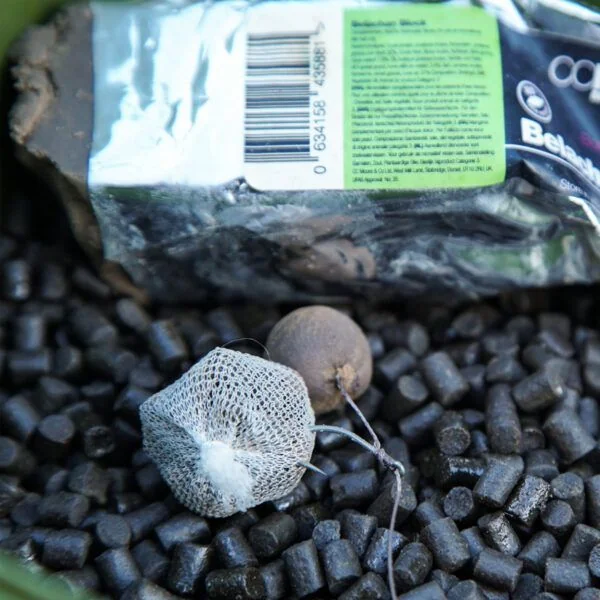 CC Moore Belachan Block 250gr - Imagen 5