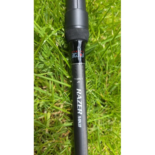 ForgeTackle Caña Razer MKII 12" 3,50lb 50mm