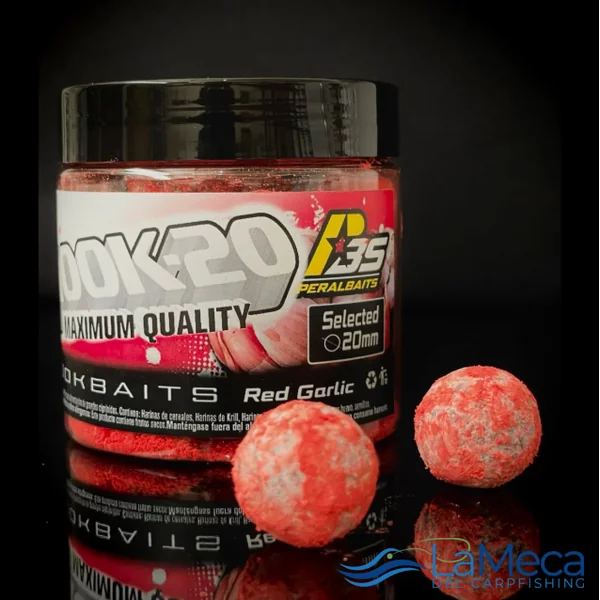 HOOKBAITS BOILIES 20mm RED GARLIC PERALBAITS