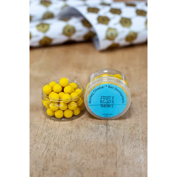 Monkey Climber Bait Developments Range Juicy Blackberry Pop up 14mm Blanco